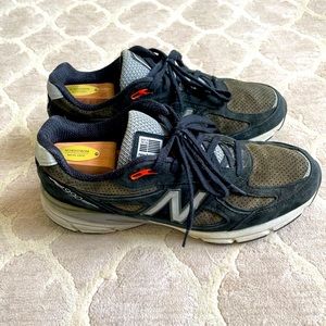 New Balance MADE IN USA 990 v4